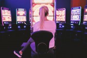 女生玩游戲大全免費——尋找心中的女神游戲世界，揭秘全網免費女神養成游戲，從新手到大神的秘訣都在這里