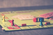 如何理解金貨版的含義？這種版本在市場中有什么特殊用途？