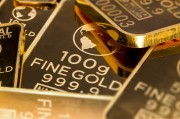 澳新銀行：上調短期金價預期至2700美元，明年底料升至2900美元