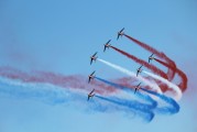 探尋機場的黃金時刻——飛機流量網(wǎng)站詳解，揭秘黃金時刻，分析影響航班繁忙程度的關(guān)鍵因素