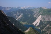 夢魘之境——山體滑坡的驚懼與思考，山體滑坡的驚懼與思考，夢魘之境的挑戰