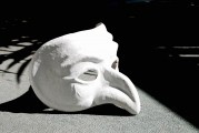 夢(mèng)到拉粑粑的寓意與解析，夢(mèng)到拉粑粑的寓意與解析