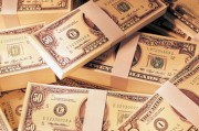 期貨合約的市場流動性與投資者決策的影響？
