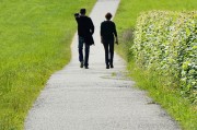 解析為何我們常常夢到同一個人，解析夢境中頻繁出現同一個人物的原因