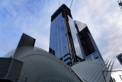 馬克龍呼吁企業暫停對美投資