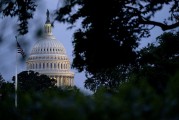 政府停擺警報再響 美眾議院擬于11日就資金法案投票“續命”