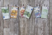 海量游戲資源，讓你暢享自由的游戲世界——大型游戲免費(fèi)的領(lǐng)地，打造您的自由游戲世界，大型游戲免費(fèi)領(lǐng)地開啟！