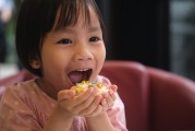 夢中喜悅，媳婦生了個女兒，夢中喜悅，喜迎女兒降臨
