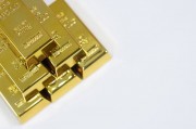 llg黃金的交易情況如何？交易過程中需要注意什么？