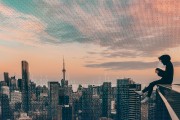 在當今信息化時代，網絡已經成為我們生活中不可或缺的一部分。而為了更好地與廣大網友進行互動和交流，許多個人或團隊都創建了自己的博客網站。為了吸引更多的用戶關注自己的博客，許多開發者也會為博客網站設計一些插件。那么，如何選擇合適的博客網站插件呢？，了解博客網站插件的選擇，關鍵因素分析
