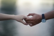 夢(mèng)到朋友死亡的心理解析與應(yīng)對(duì)策略，夢(mèng)到朋友死亡的心理解析與應(yīng)對(duì)策略