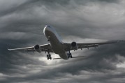 吉祥航空:上海吉祥航空股份有限公司關于差異化分紅事項之專項法律意見書的更正及致歉公告