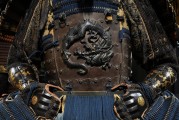 鎧甲勇士手游免費下載，讓你暢享戰斗樂趣，鎧甲勇士手游，一款集策略、競技和休閑于一體的手機游戲！