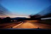 多數汽車制造商股票美股盤前走低