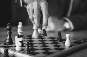在追求快樂與實惠之間，讓我們選擇免費游戲98，8款免費游戲，讓你的夏日輕松愉快！
