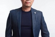全國政協(xié)委員、京東集團(tuán)曹鵬：夯實(shí)數(shù)字技術(shù)基座，以新質(zhì)生產(chǎn)力助力實(shí)體產(chǎn)業(yè)發(fā)展