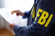 馬斯克要求聯邦政府雇員“交周報” FBI局長提醒員工：別回復