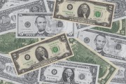 市場分析：金價走強，投資者將在美聯(lián)儲會議紀(jì)要中尋找降息線索