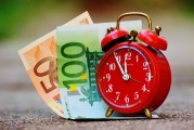 免費(fèi)游戲還能不賺錢嗎？，免費(fèi)游戲的盈利模式探討，一種可能的出路