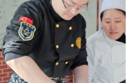 從QS百強名校到裱花臺：新時代人才發展的多元路徑選擇