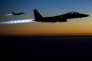 以媒：飛行跟蹤網站顯示，一批向以色列增派的美國F-15E戰機正在途中