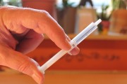 冒充醫院專家會受到哪些法律處罰？冒充專家對醫療行業有哪些負面影響？