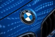 行業ETF風向標丨新能源車迎反彈，三只相關ETF半日漲幅超2%