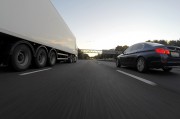免費(fèi)下載的汽車(chē)游戲——帶你走進(jìn)駕駛的世界，最全的汽車(chē)駕駛類(lèi)手機(jī)游戲推薦，打造你的私人駕駛帝國(guó)！