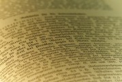 美國逾4萬名聯邦政府員工接受“買斷”協議 多拿幾個月工資主動辭職