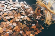 如何衡量老鳳祥黃金項鏈的價格合理性這種合理性對消費者有何意義？