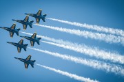 自由天空——免費游戲戰機解析，解析，無限試煉中的戰斗機解鎖與策略