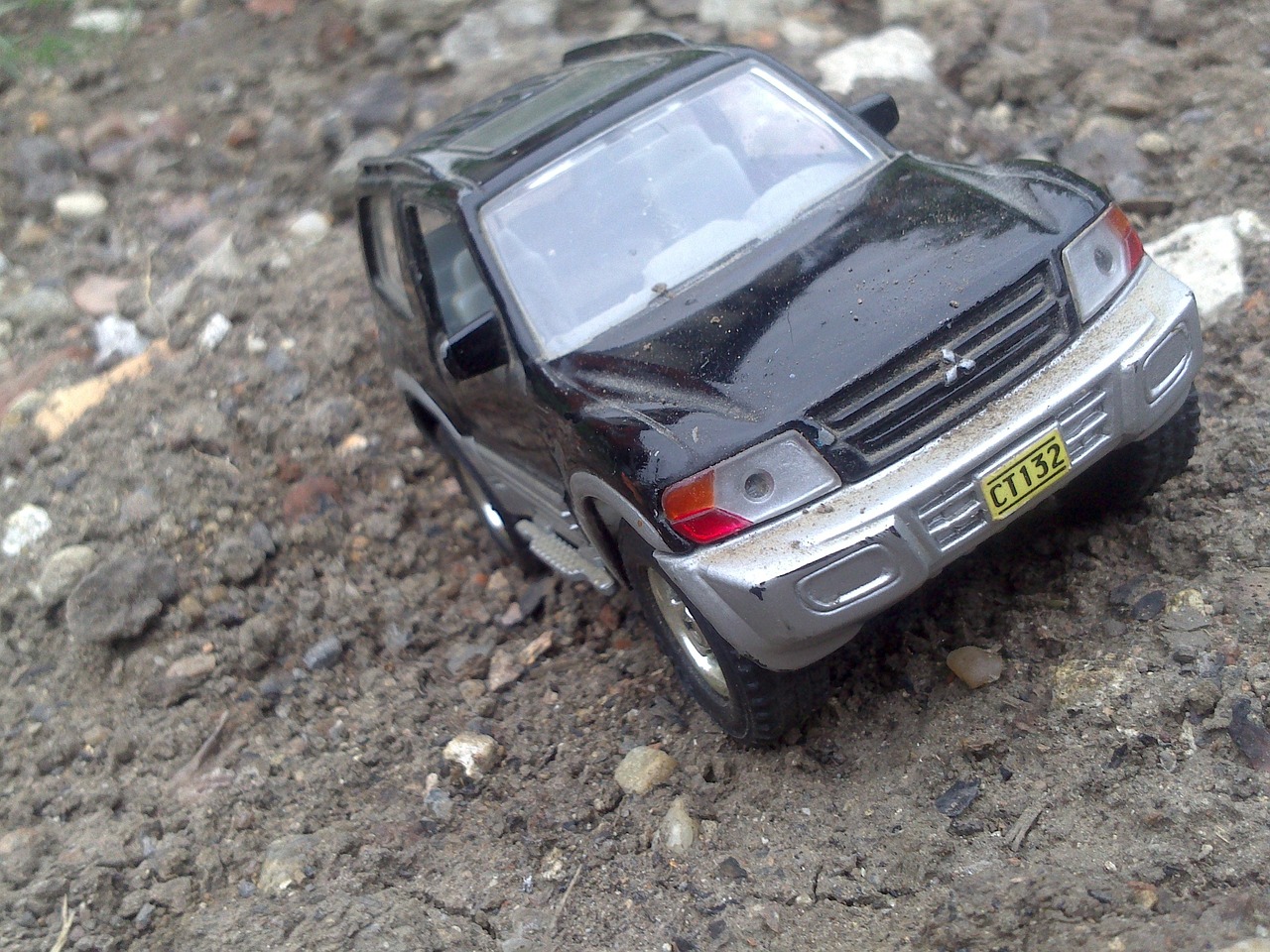 打開游戲的車門，免費下載的小汽車游戲