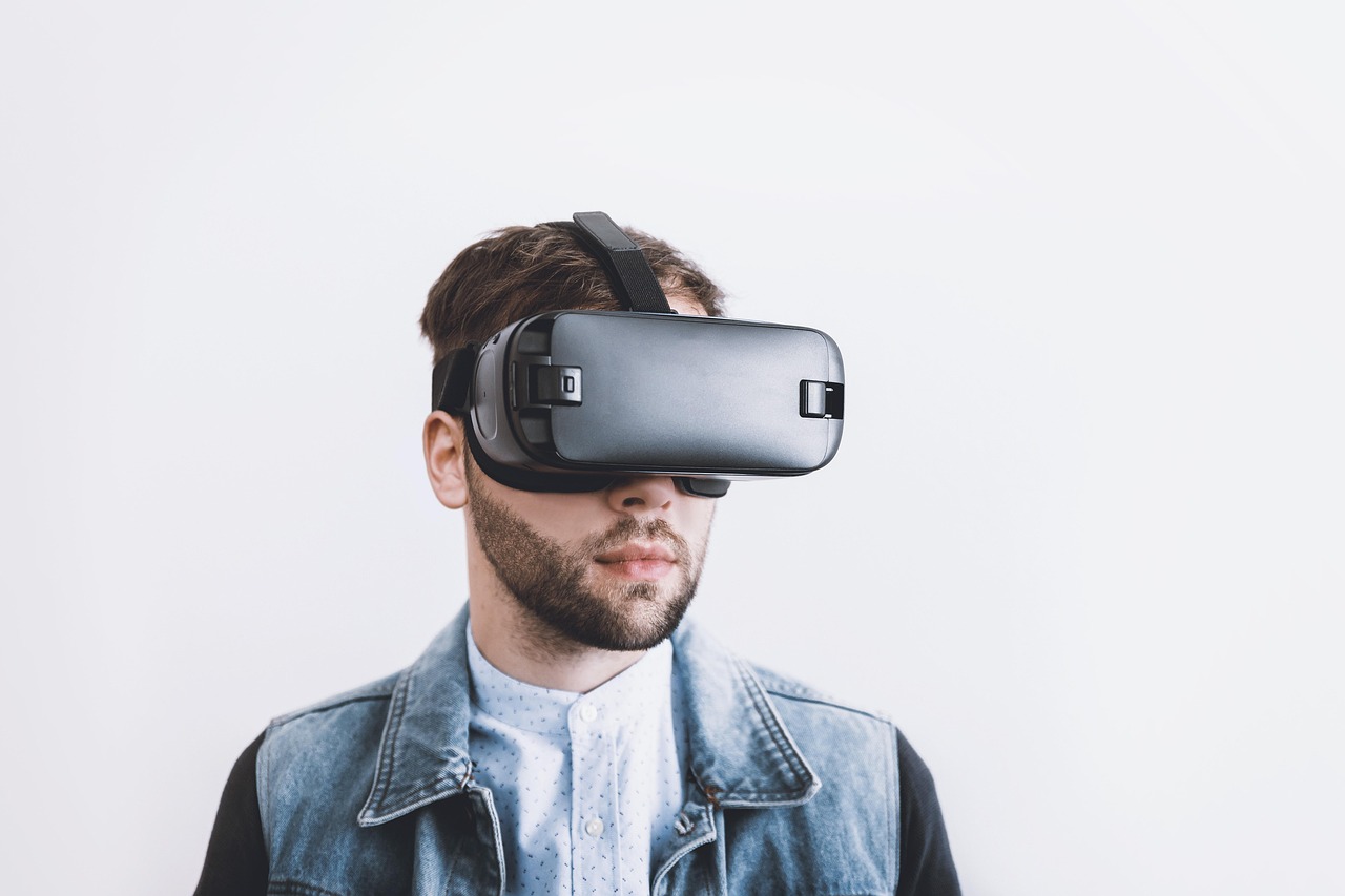 VR免費手機游戲，帶你走進虛擬世界的世界