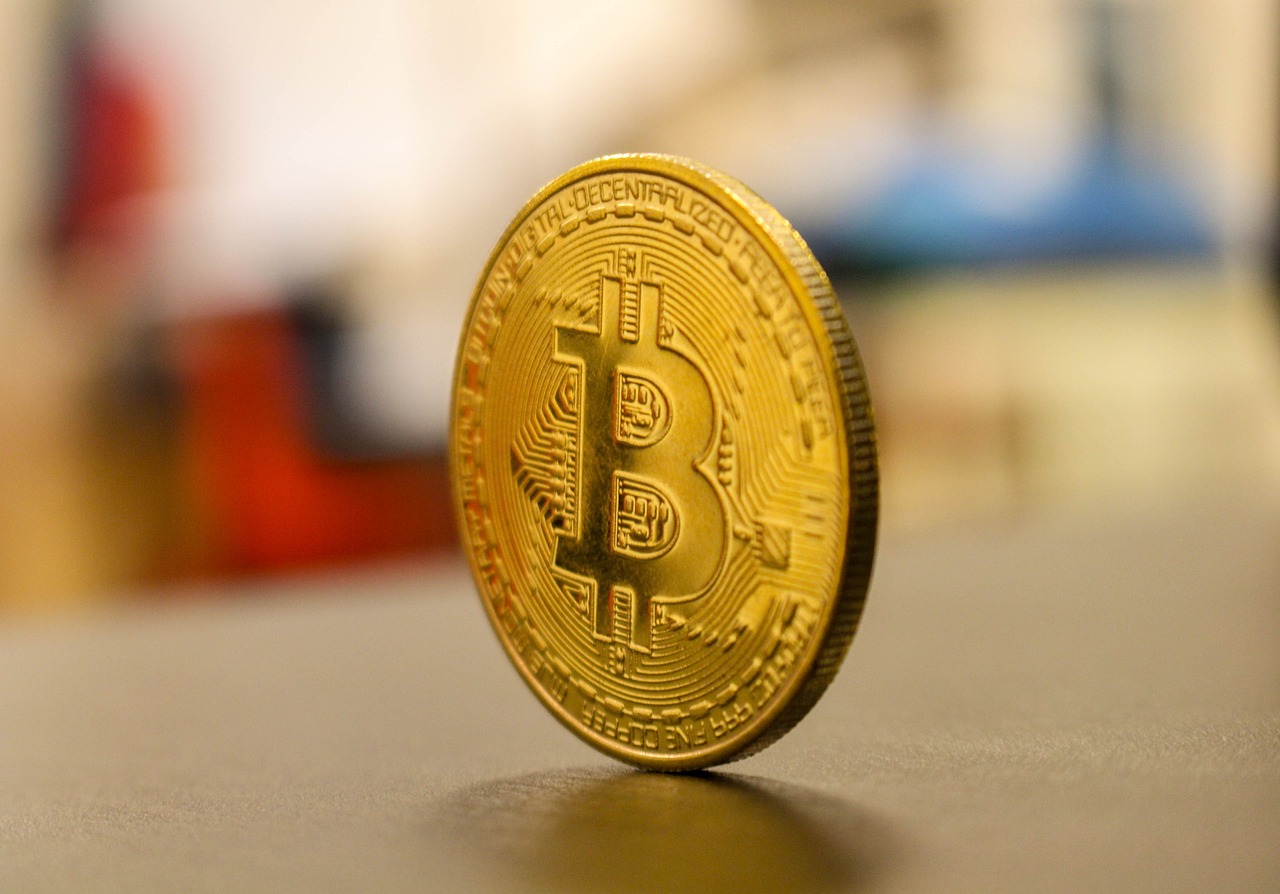 PayPal(PYPL.US)數字貨幣版圖再擴張 商家也能玩轉加密貨幣