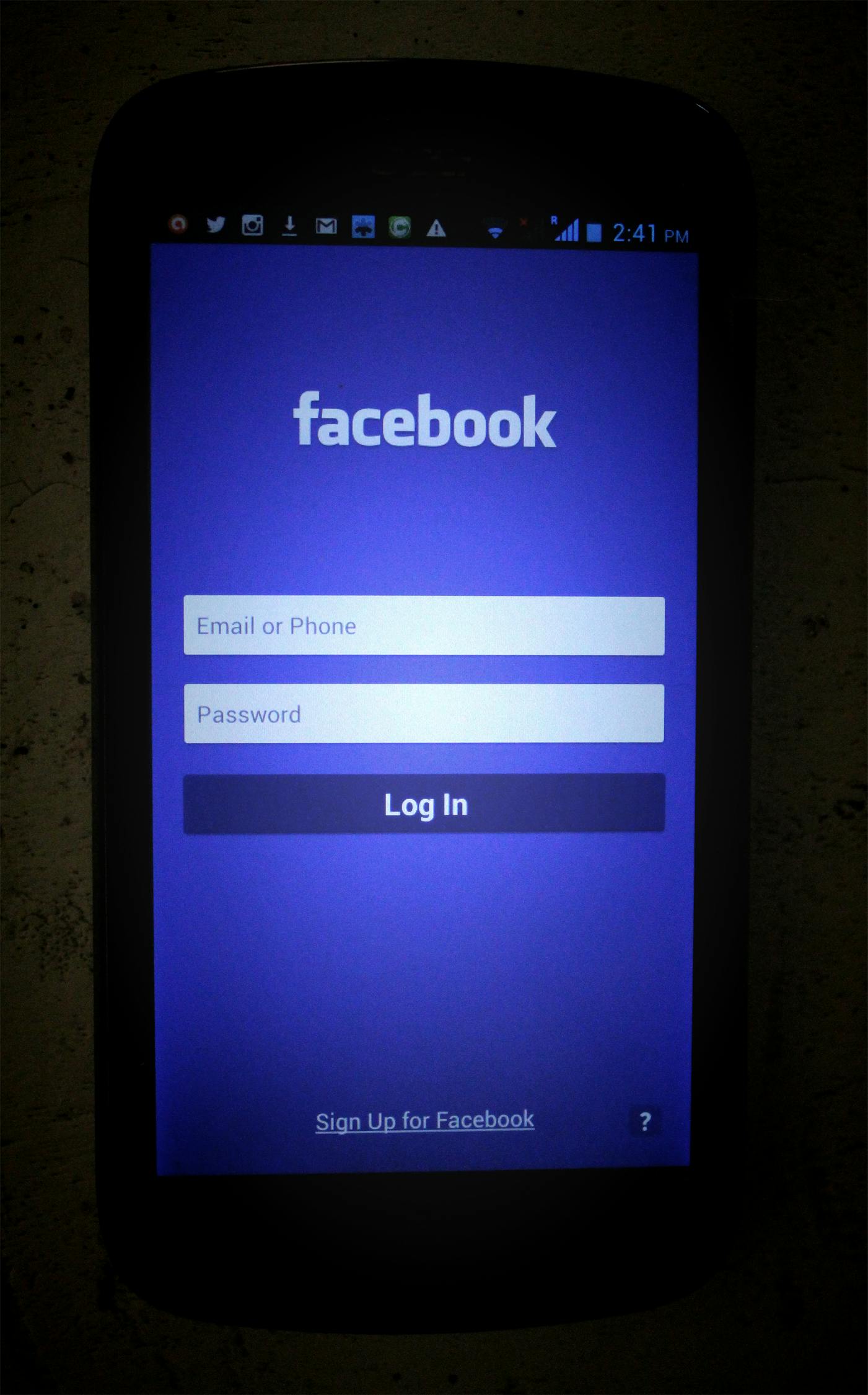 Facebook手機版注冊教程，輕松開啟社交新篇章