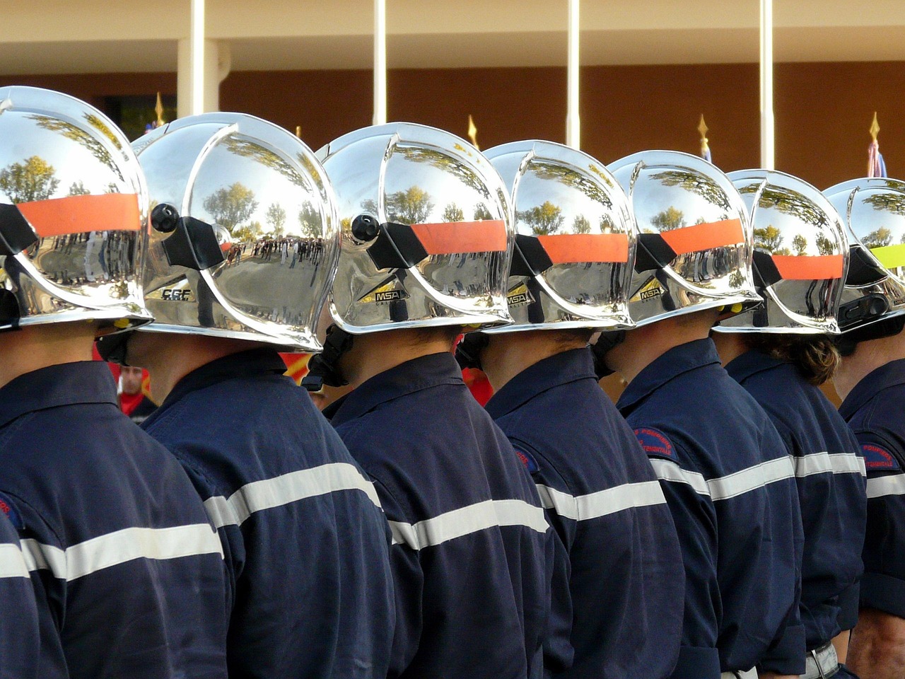 注冊(cè)消防師考試全攻略，報(bào)考條件、考試流程及備考建議