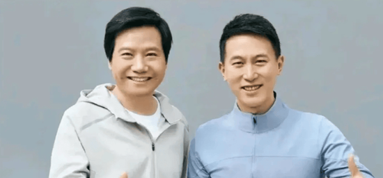 雷軍說，周受資有一種對世界復仇般的勤奮