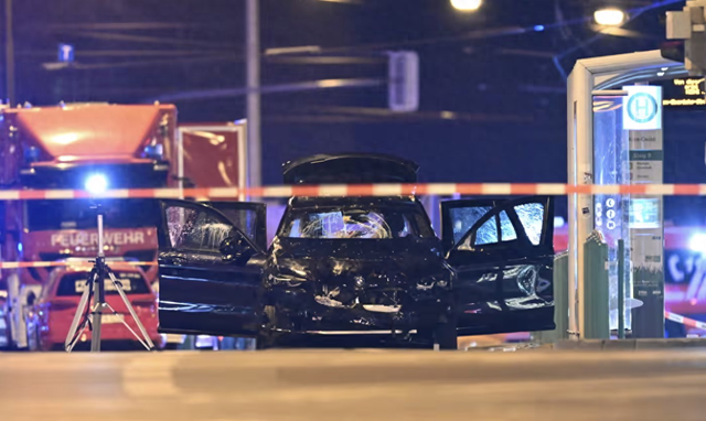 德國(guó)汽車(chē)沖撞人群事件已致數(shù)十人死傷，美官員：白宮正密切關(guān)注