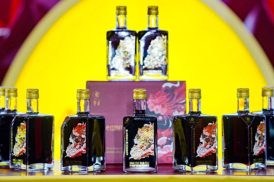 張德芹在茅臺葡萄酒公司2025年度市場工作會上強(qiáng)調(diào)：豐富茅臺產(chǎn)品線、拱衛(wèi)茅臺品牌、傳播茅臺文化