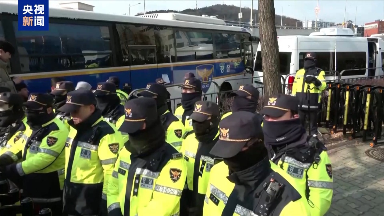 韓國總統(tǒng)尹錫悅遭停職后命運未卜 警衛(wèi)處護駕 公調(diào)處緊追不舍