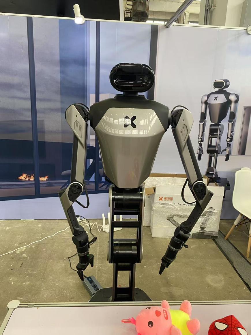 人形機器人哪家強？宇樹、智元、星海圖、開普勒等同臺競技