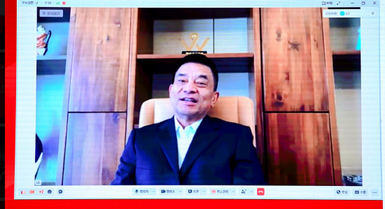 民營(yíng)企業(yè)如何應(yīng)對(duì)挑戰(zhàn)？劉永好：只有不斷滿足老百姓新需求才是新方向