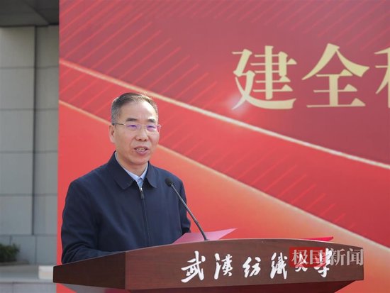 1000萬美元！知名校友穩健醫療董事長李建全捐贈的這棟樓落成投用
