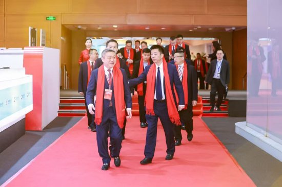 勝科納米董事長李曉旻親述上市感動瞬間：蘇州市委書記劉小濤直言“這是企業的榮譽，企業家必須走在前面”