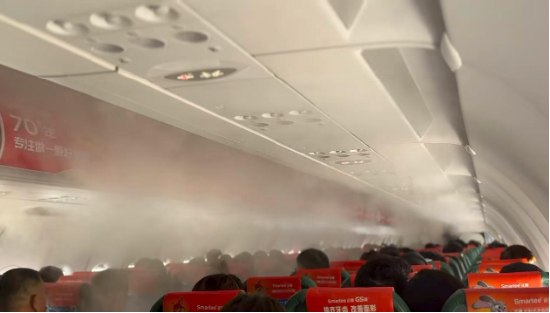 15元毛毯風波：春秋航空一邊“喊冤”，一邊狂賺22億