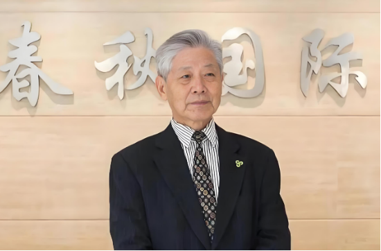 15元毛毯風波：春秋航空一邊“喊冤”，一邊狂賺22億